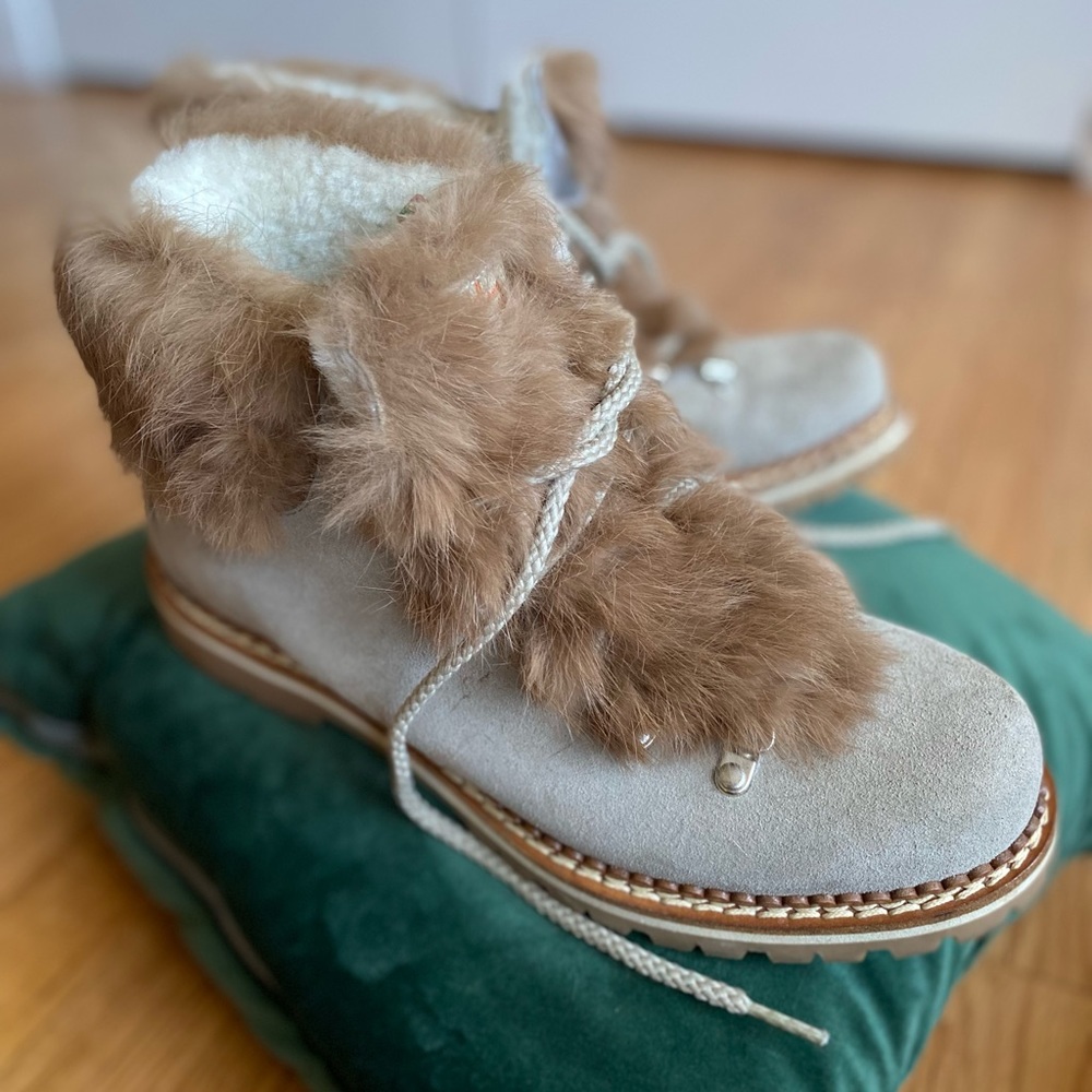 Montelliana suede fur trimmed shearling lined ankle hiking boots size 40 1/2